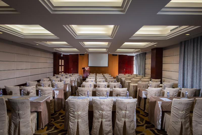 Vienna Hotel Shenzhen Exhibitian Center 2Nd Екстер'єр фото