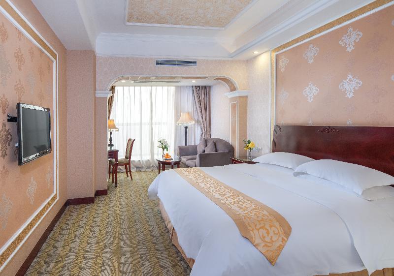 Vienna Hotel Shenzhen Exhibitian Center 2Nd Екстер'єр фото